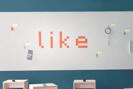 'Like' Bulletin muur Projectvloeren Nederland
